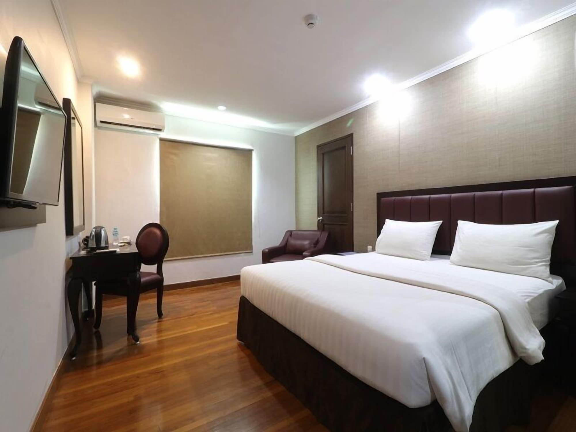 P Hotel Jakarta Extérieur photo