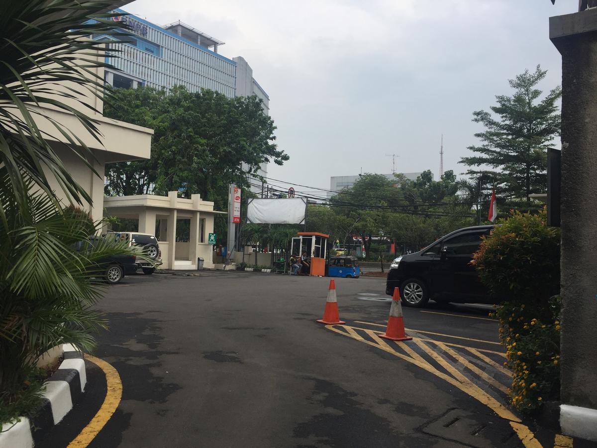 P Hotel Jakarta Extérieur photo